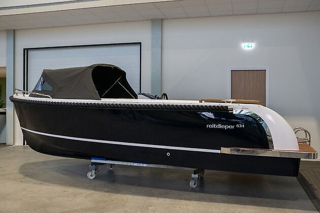 Reitdieper 634 Tender Watersport Reinders Beerta