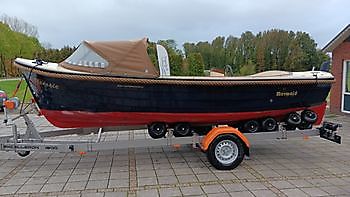 Mermaid 625 Mare met Volvo Penta D1-13 Watersport Reinders Beerta