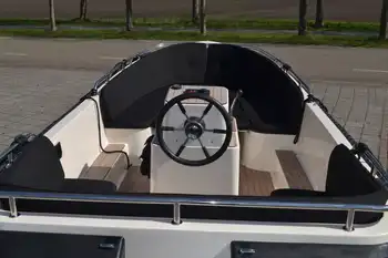 Primeur 570 Tender met Vetus M2.18 Watersport Reinders Beerta