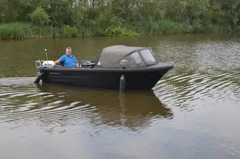 Oldambtsloep 475 + Honda BF15 Watersport Reinders Beerta