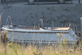 Oldambtsloep 600 Tender + Suzuki DF30 Watersport Reinders Beerta