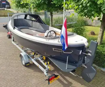STOER 650 + Suzuki DF9.9 Watersport Reinders Beerta